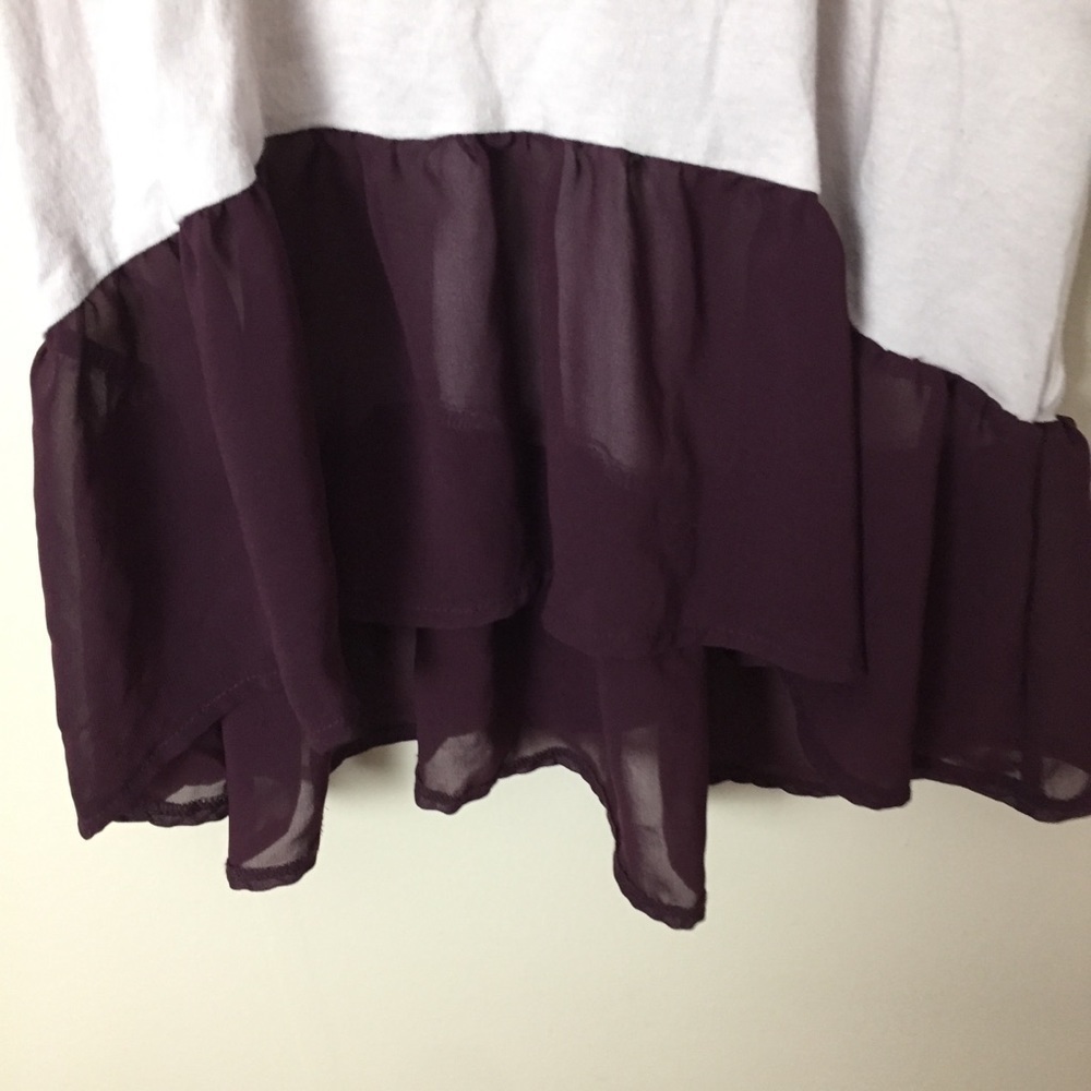 [Victoria's Secret] Beige Plum Ruffle Tank Top - Picture 3 of 9